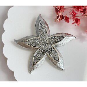 Gerry's Signed Silver T Faux Filigree Starfish Figural Vintage Brooch Lapel Pin